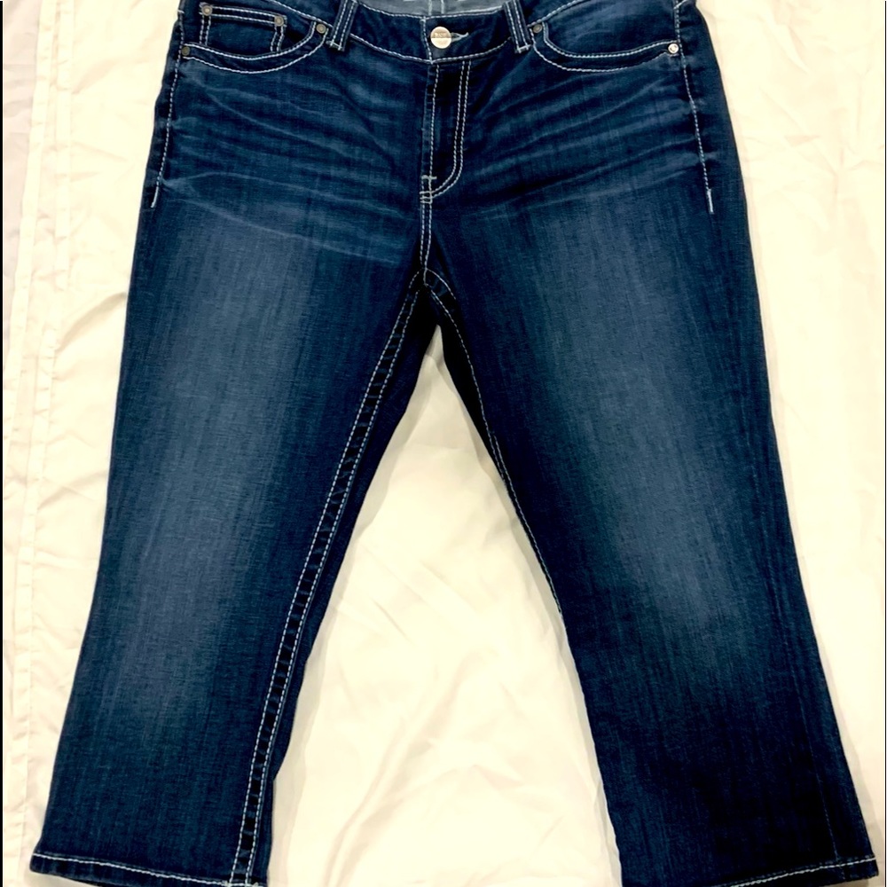 Buckle NWOT BKE Denim Womens Dakota Capri Med Wash